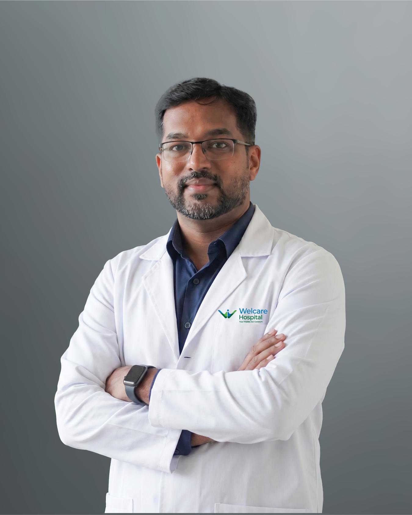 Dr. Chris Thomas